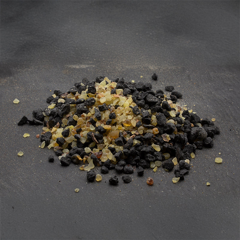 Incienso Cofrade a Granel en formato de 1kg o 500g, ideal para ceremonias religiosas, con aromas profundos y serios, perfecto para pasos de vírgenes y cristos