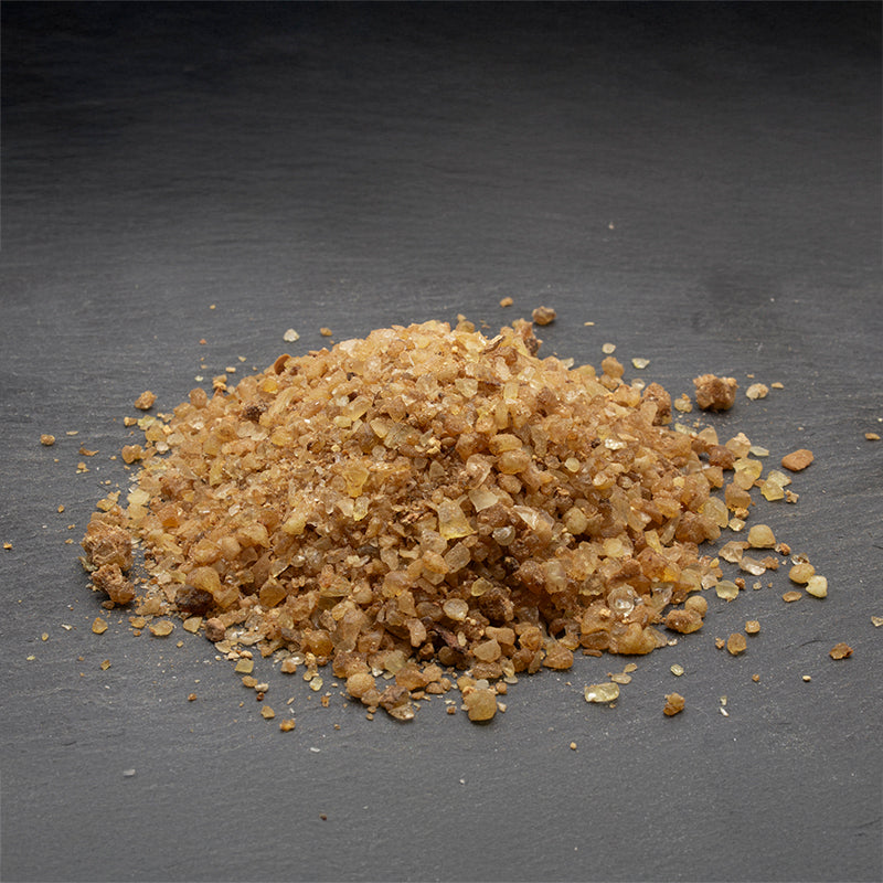 Incienso Cofrade Sevilla Cofrade a granel de 1kg y 500g, inspirado en la Semana Santa sevillana, con aromas profundos y dulces de canela para pasos de vírgenes y cristos