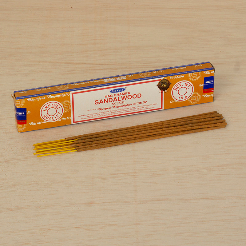 Incienso Sándalo Satya Nag Champa 15g en caja ornamental